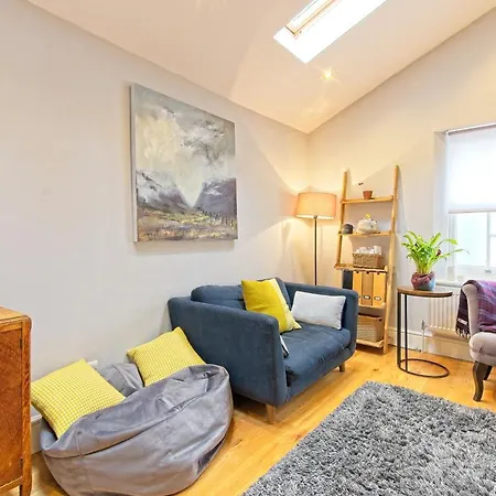 Apartment 28a St Matthews Rd