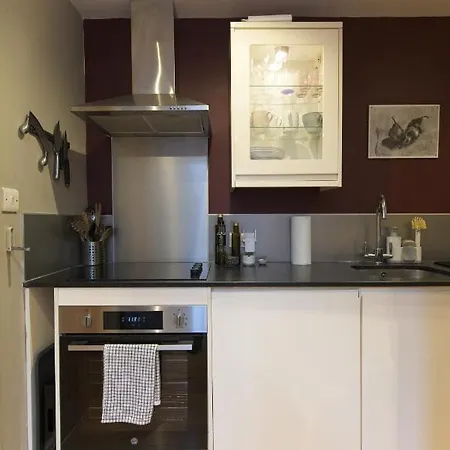 28a St Matthews Rd *