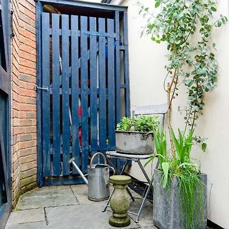 Apartment 28a St Matthews Rd