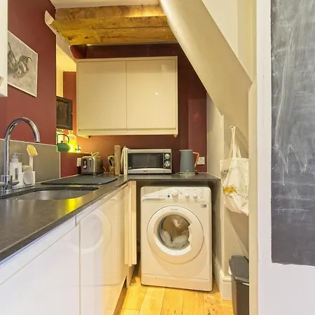 Apartment 28a St Matthews Rd Bristol